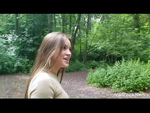 ❤️ Ik stelde Evelina foar dat wy op in iepenbier plak neuke! Se sei ja. Dan ik neukte har yn 'e kont en cum yn har mûle. Doe pikte se harsels. ❤ Slutsen op fy.rassadakubani.ru